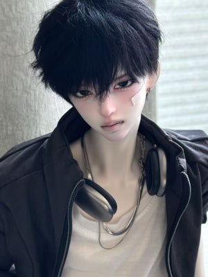 Close-up of Muhan Bao 1/3 scale BJD doll head with black hair and a modern outfit.