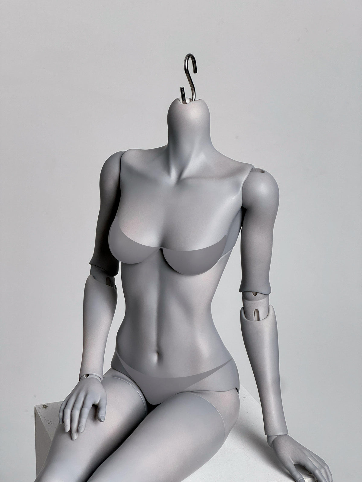MDollSchool G02 female 1/4 BJD doll body in grey resin, headless posing figure.