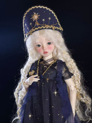 MianMian Fullset BJD by MDollSchool with blonde hair and navy star-patterned outfit