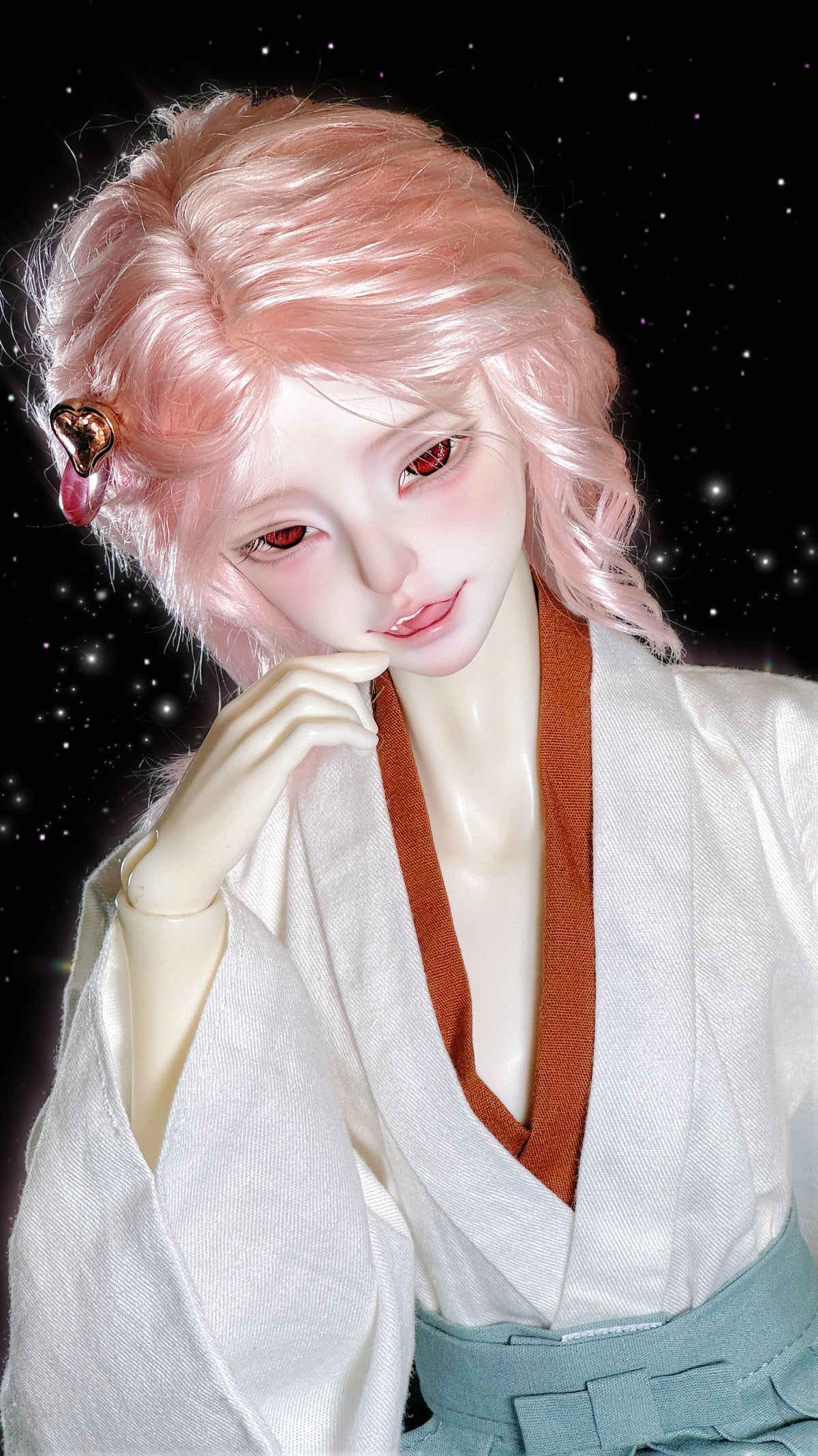 Muhan Abe MSD 1/4 BJD doll with pink hair, red eyes, and white traditional Japanese attire.