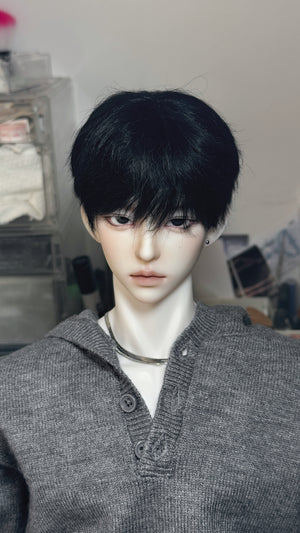 Muhan Bao 1/3 scale BJD doll head with black hair and grey knit sweater