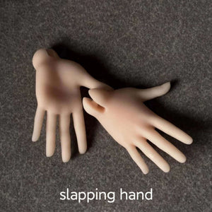 MDollSchool G01 MSD 1/4 BJD doll replacement hands in a slapping pose.